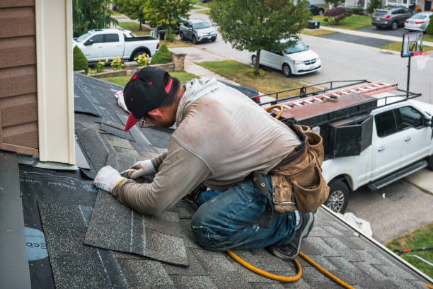Professional Gutter Installation technician working in Happy Valley, OR
